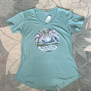 Ron Jon Cocoa Beach Vneck T-shirt - NWT. Sz Large.